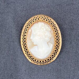 Vintage‎ Winard 12k Gold Filled GF Hand Carved Shell Cameo Brooch Pin Pendant